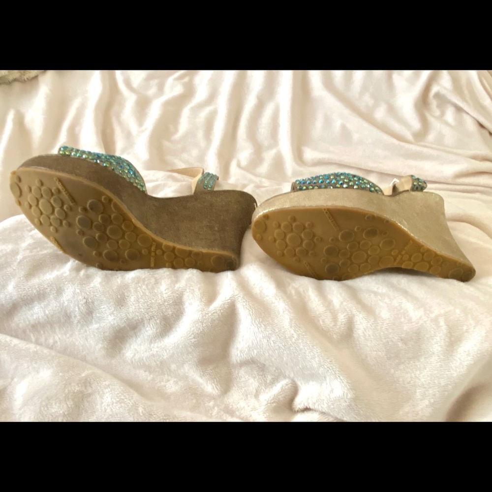 If Mermaids had feet: Jimmy Choo gold platform wedges with Swarovski crystals - Picture 12 of 12